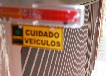 Sinaleira para Portão Automático