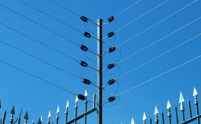 Como manter sua casa segura com uma cerca elétrica